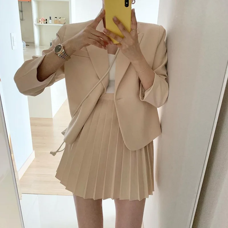 

Ladies Skirt Suit, Solid Color Loose Long-sleeved Suit Jacket Temperament High-waist Pleated Skirt Short Skirt Two-piece Suit