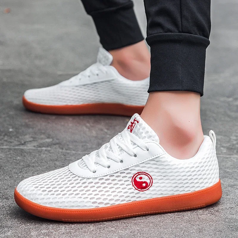 Martial Arts Shoes Men Women Tai Chi Shoes Outdoor Ladies Flat Walking Kung Fu Sneakers Soft Sole Wushu