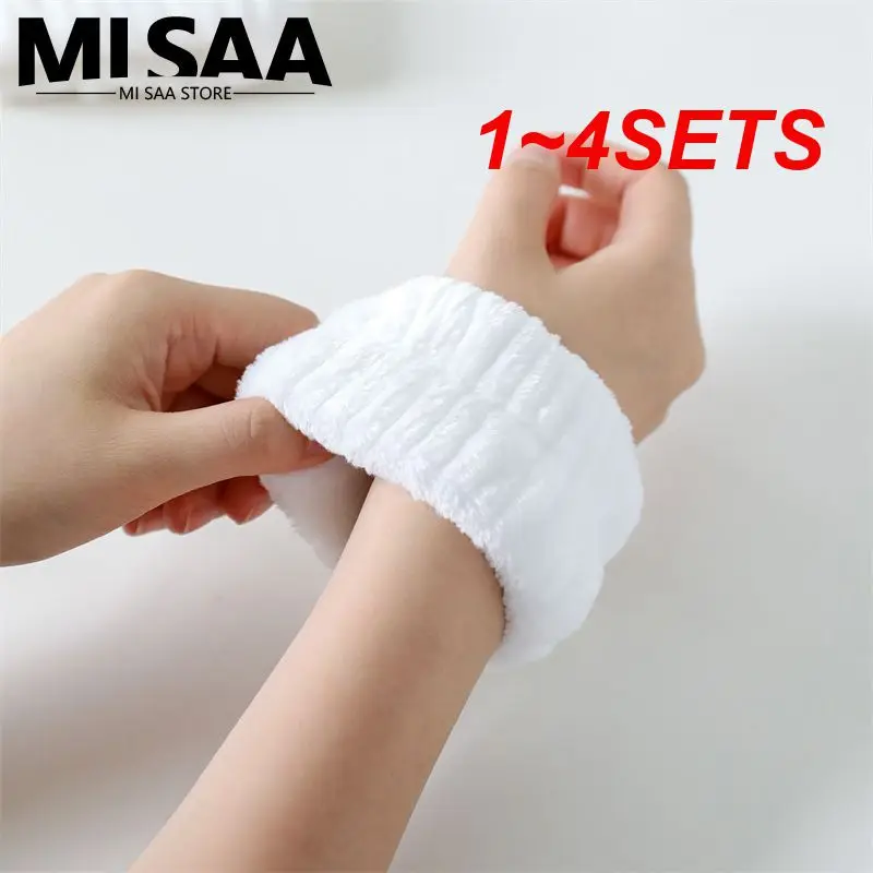 

1-4 набора, впитывающий браслет для мытья рук, прочный, удобный, портативный, там должны быть модные рукава для мытья лица