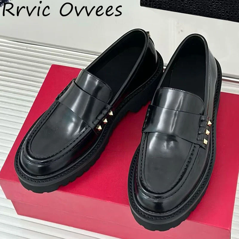 Women New Patent Leather Mixed Color Thick Sole Loafers Spring Autumn Round Toe Flat Shoes Lady Rivet Decor Fashion Single Shoes