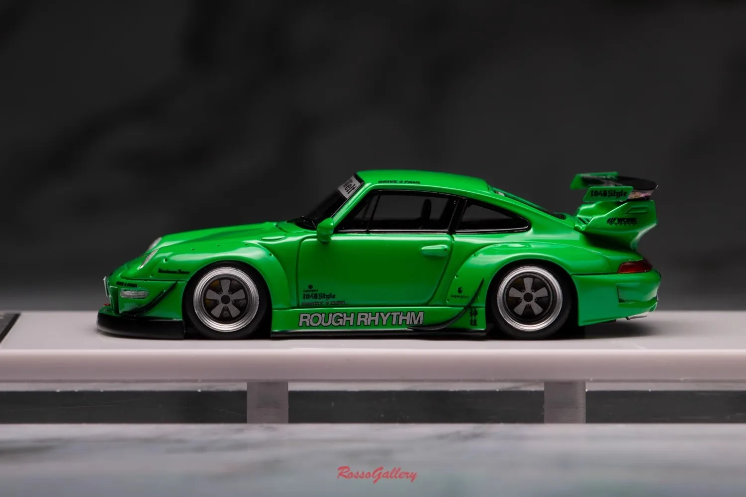 Fuelme 1:64 RWB NUMERO exclusive LBWK ミニカー Fuelme 1:64 RWB