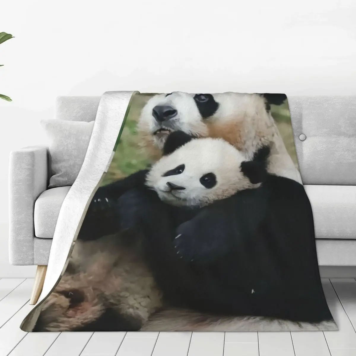 

Fu Bao Fubao Panda Animal Blanket Warm Cozy Hypoallergenic Throw Blankets for Bedding Travel