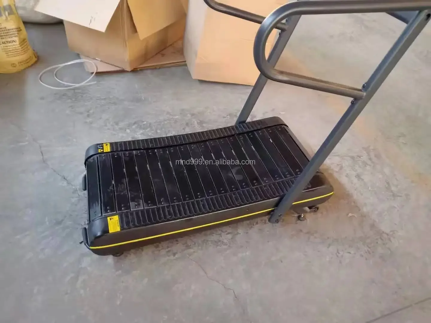 Factory Direct Supply Commercial Indoor Running Machine Speed Adjustable Mini Curved Treadmill (Nylon Belt) MND-Y400 Hot Sale