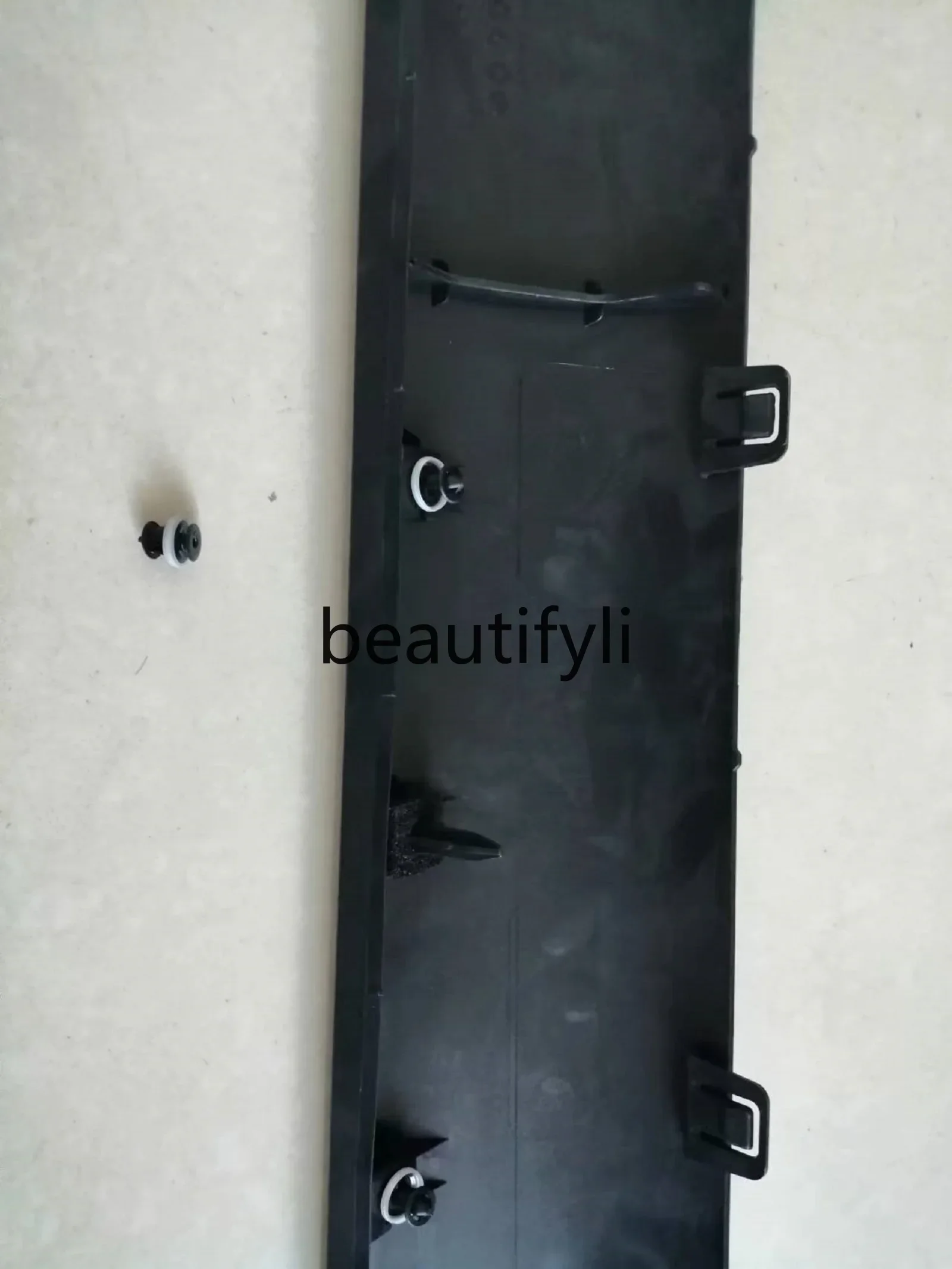 Model 3/Y black trim panel under door, black guard panel under door