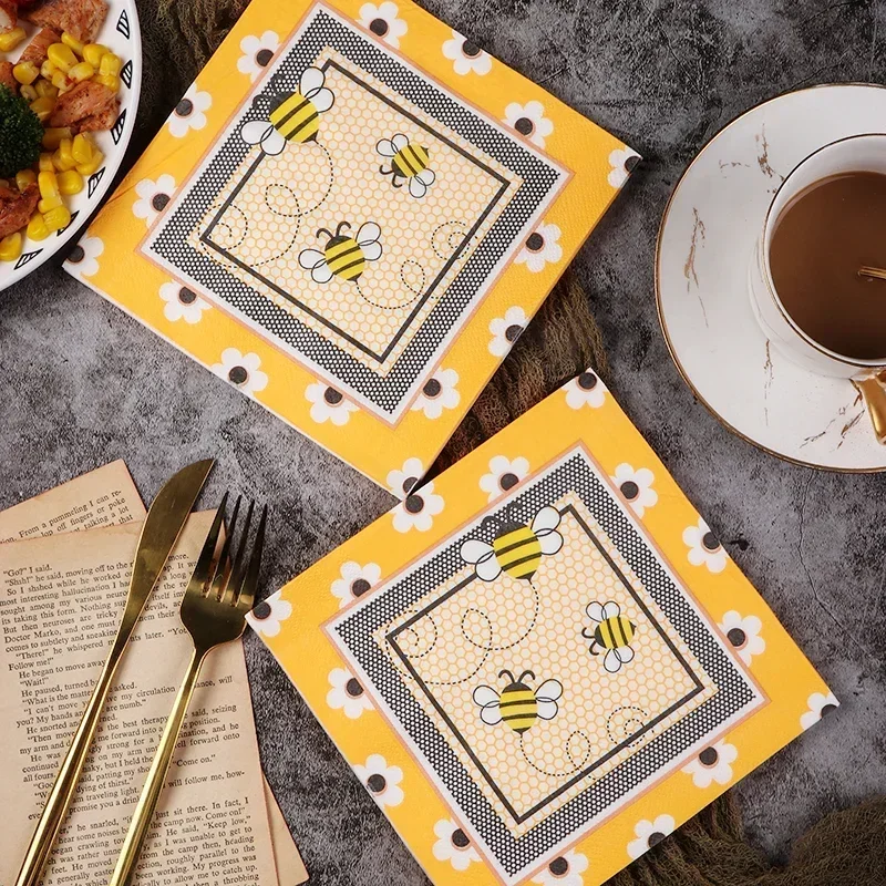 Bee Printed Paper Towels Cartoon Napkins 20pcs/pac Birthday Party Pure Wood Pulp Paper Napkins