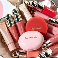 Rare Beauty Fashion Positive Highlighter Fini Scintillant Longue Tenue Waterproof Effet Naturel Brillant Illumine et Modifie le Contour du Visage 4