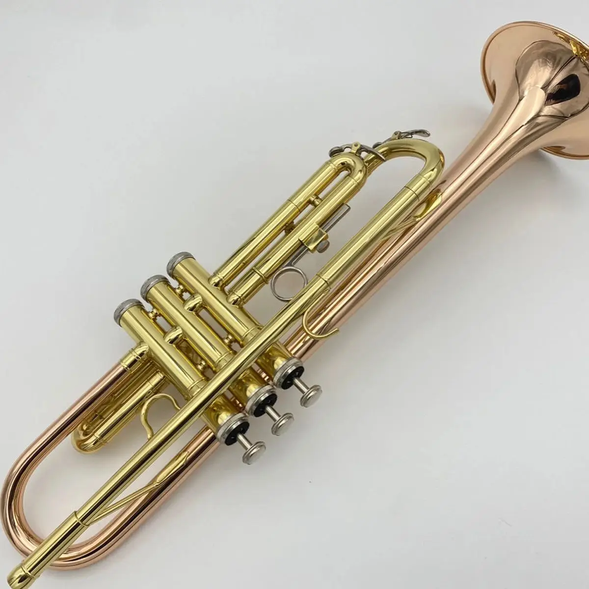 High-quality professional trumpet instrument for beginners to play gold-plated phosphor bronze reverse grip left-hand trumpet
