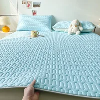 YanYangTian New Solid color Simple Mattress Luxury Foldable latex mattress bedroom Bedspread Ice silk mat 150 single Bed cover 6