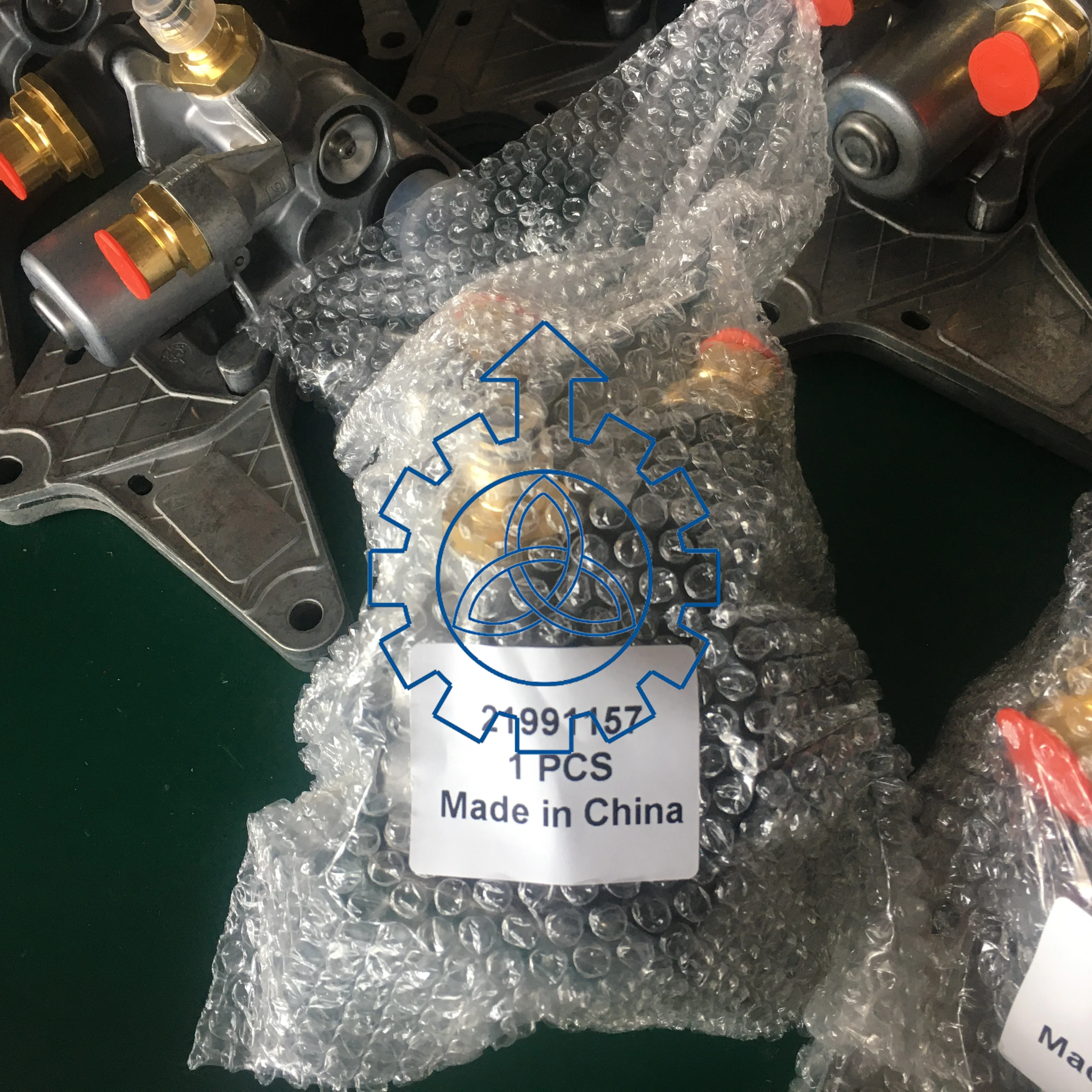 Valve De Frein à Pied Pour Volvo FH, FM - 21107842