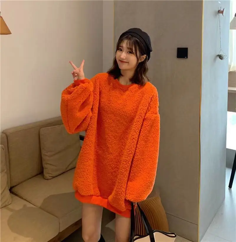 orange sweatshirt