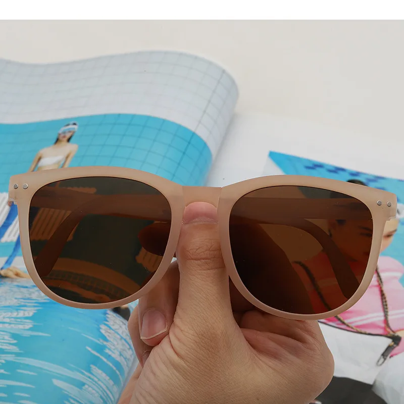 Folding Sunglasses For Women Oval Frame Uv400 Protection_voghion.com