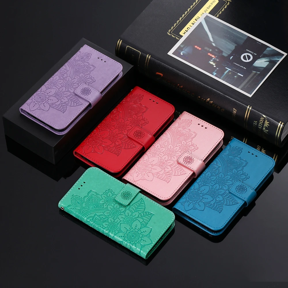 Elegant Embossed Flower Design Magnetic Leather Wallet Flip Case