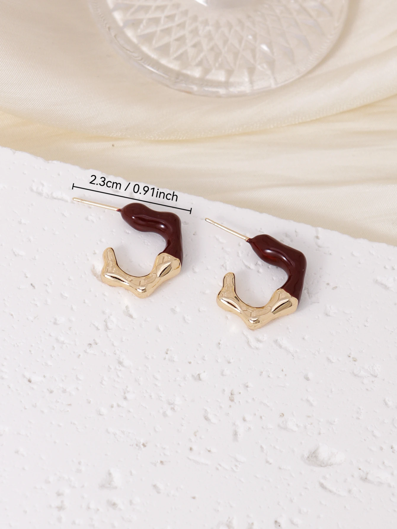 Geometric C-shaped Retro Red Brown Earrings