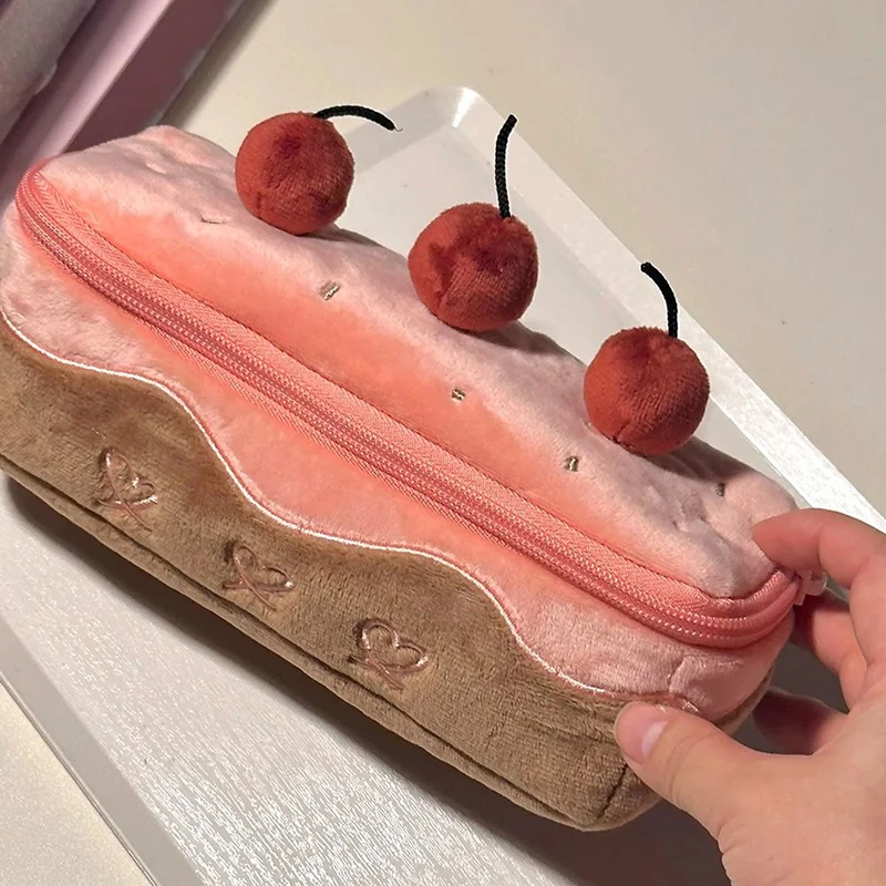 귀여운 봉제 체리 케이크 펜 가방, 절묘한 대용량 학생 연필 파우치, 문구 보관 가방