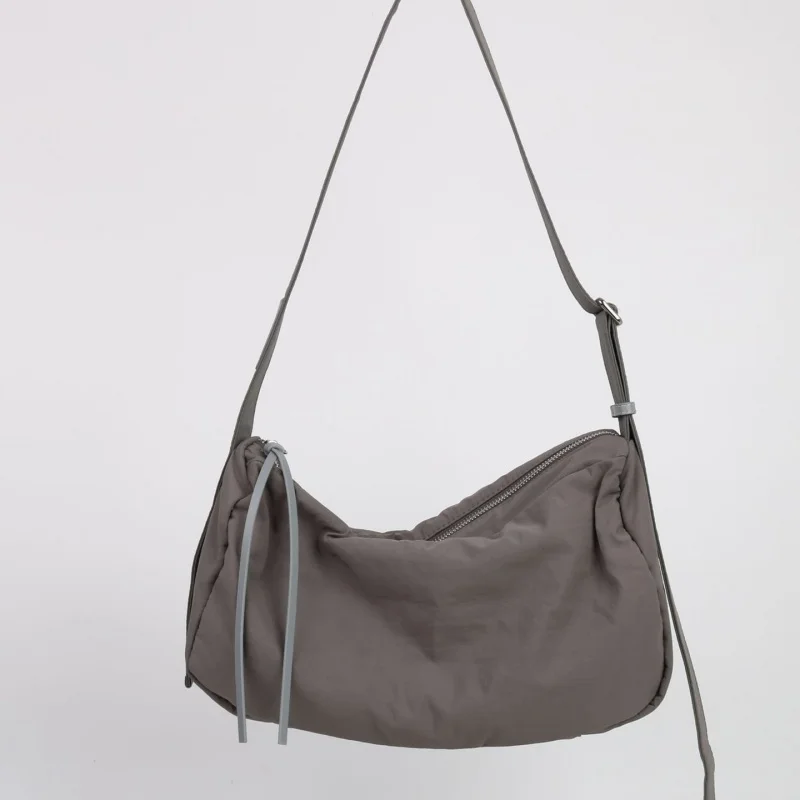 

Легкий клатч в Корейском стиле из водоотталкивающей ткани, Повседневная Большая вместительная сумка через плечо, спортивная сумка для мужчин и женщин