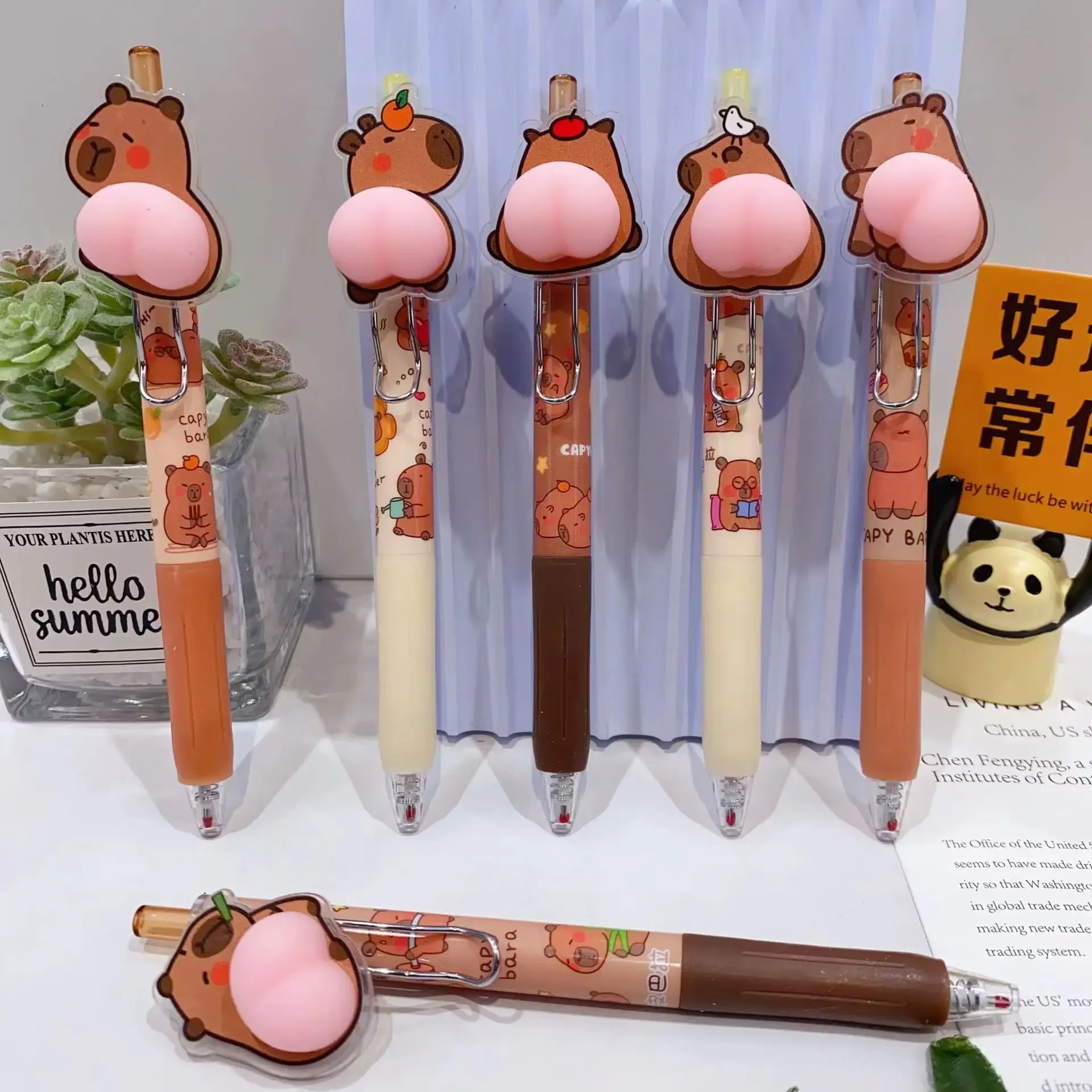 UYVPAER 6 stuks schattige intrekbare pennen, uitwisbare gelpennen, cartoon- capibara-pen, 0,5 mm, fijne punt, met 20 vullingen in 10 kleuren en 2 gummen voor de bureaucartoon-etui UYVPAER 6 stuks schattige intrekbare pennen, uitwisbare gelpennen, cartoon- capibara-pen, 0,5 mm, fijne punt, met 20 vullingen in 10 kleuren en 2 gummen voor de bureaucartoon-etui