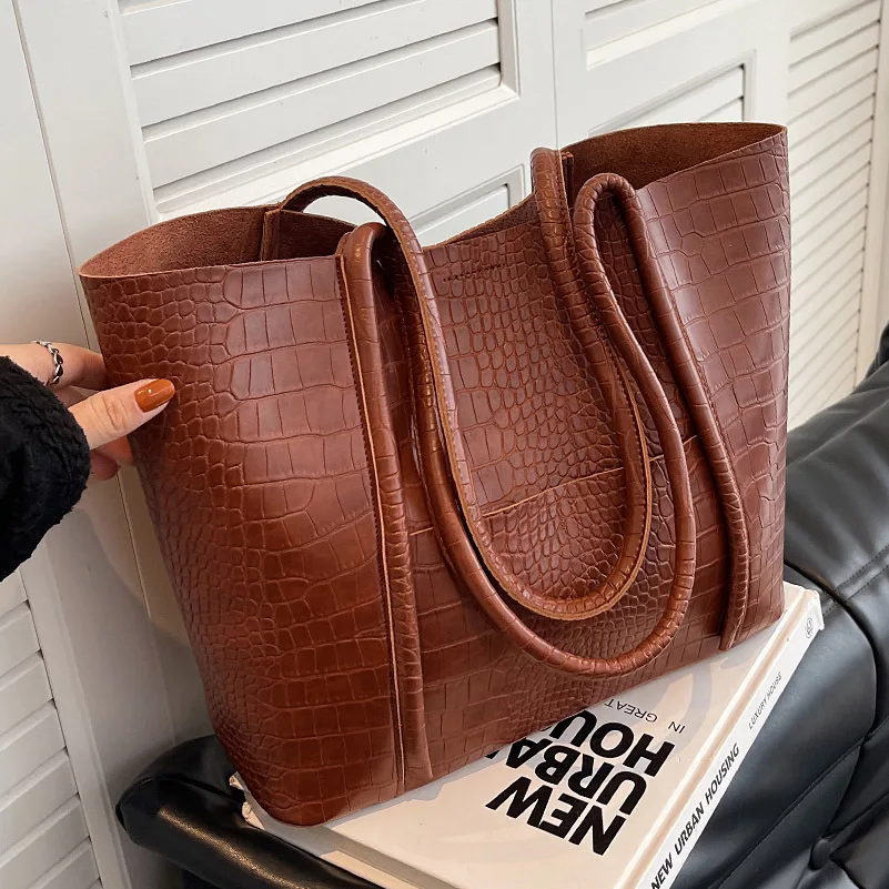 Large Pu Leather Shoulder Bag For Women 2023 Winter New Fashion Trend Designer Female Handbags Purses Ladies Commuting Tote Bags