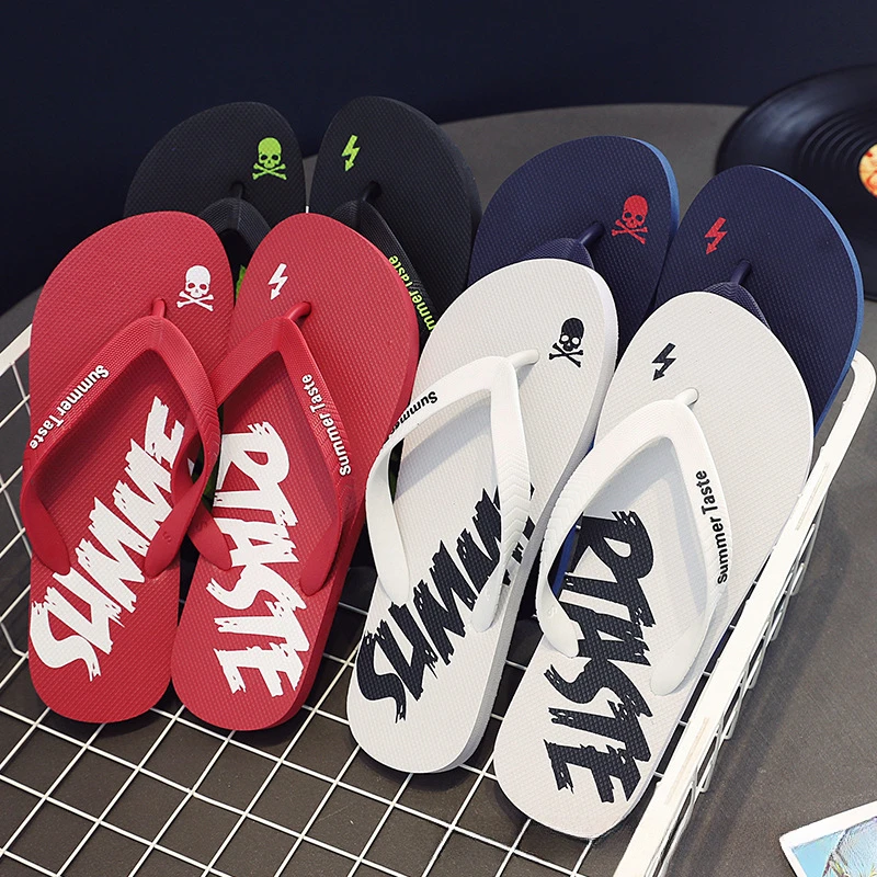 Men’s Summer Flip-Flops 2025 – Soft Sole Non-Slip Beach Sandals, Youth Casual and Elegant Party Sandals Beach Footwear Flip-flops