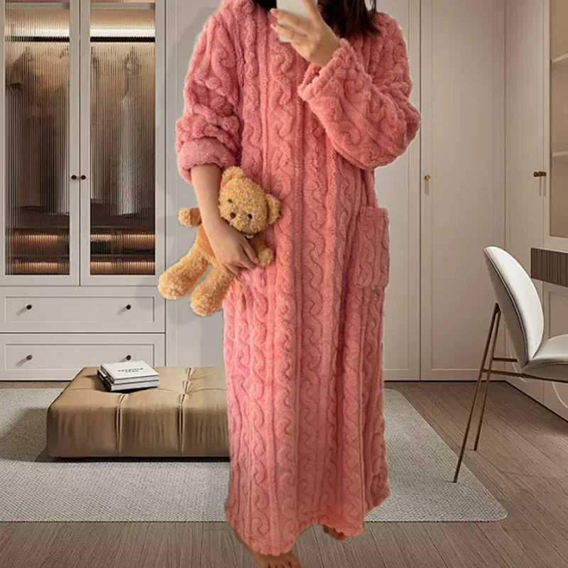 Winter Long Sleeve Double Pocket Flannel Women Sleepwear Loose Solid Jacquard Nightdress Thickened Warm Nightdress women sleepwear