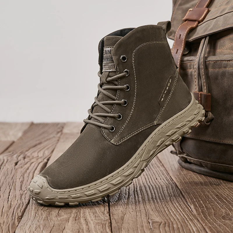 

The brand's new leather martin boots, men's shoes, outdoor casual non-slip shoes, English cargo shoes