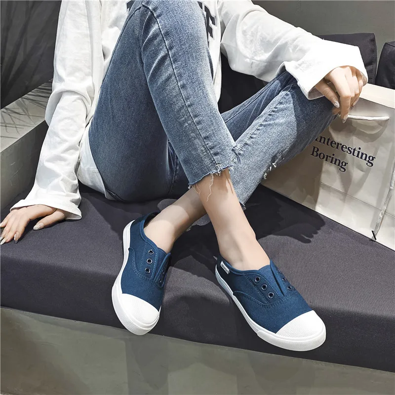 Women Canvas Shoes Fashion Sneakers Promotion Woman Shoes Flats Casual Loafers Slip-on Ladies Student Vulcanize Shoes Trainers