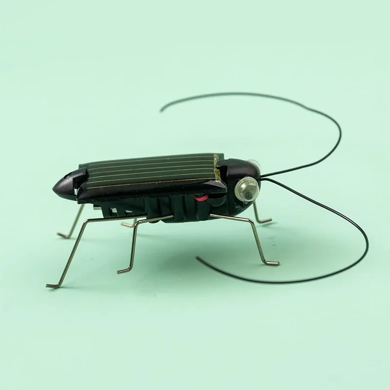 Solar Energy Control Insect Figurine Locust Grasshopper Modeling Educational Science Technology Creative Toy Tricking Toy Gift