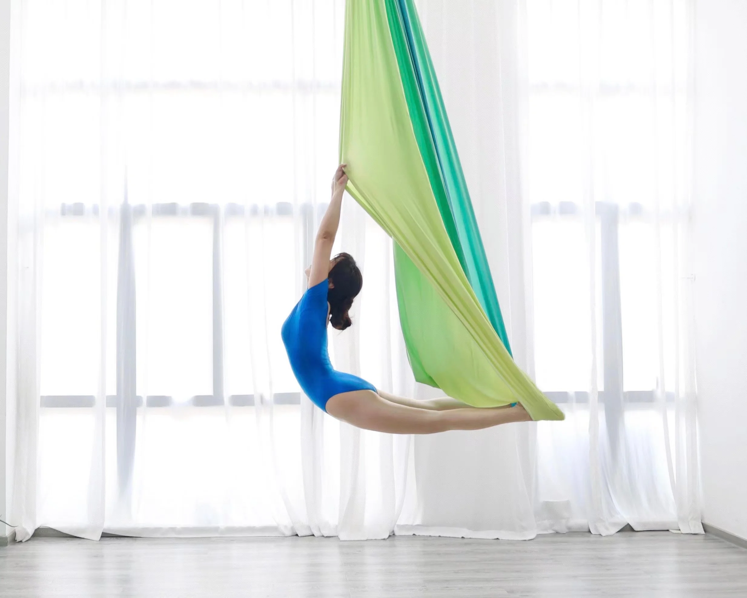 New Ombre Aerial Fly Yoga Hammock Set 5mx2.5m Anti Gravity Yoga Belts For Exercise Air Swing Bed Trapeze