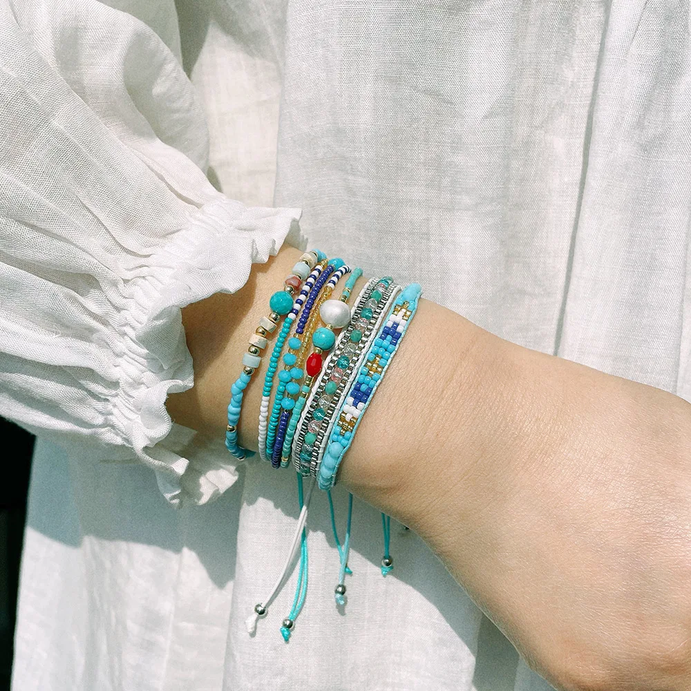 The perfect Galentines presents for your gal-pals 👯‍♀️ Nothing says I love  you like friendship bracelets💖✨ #aggielandoutfitters #aggies… | Instagram