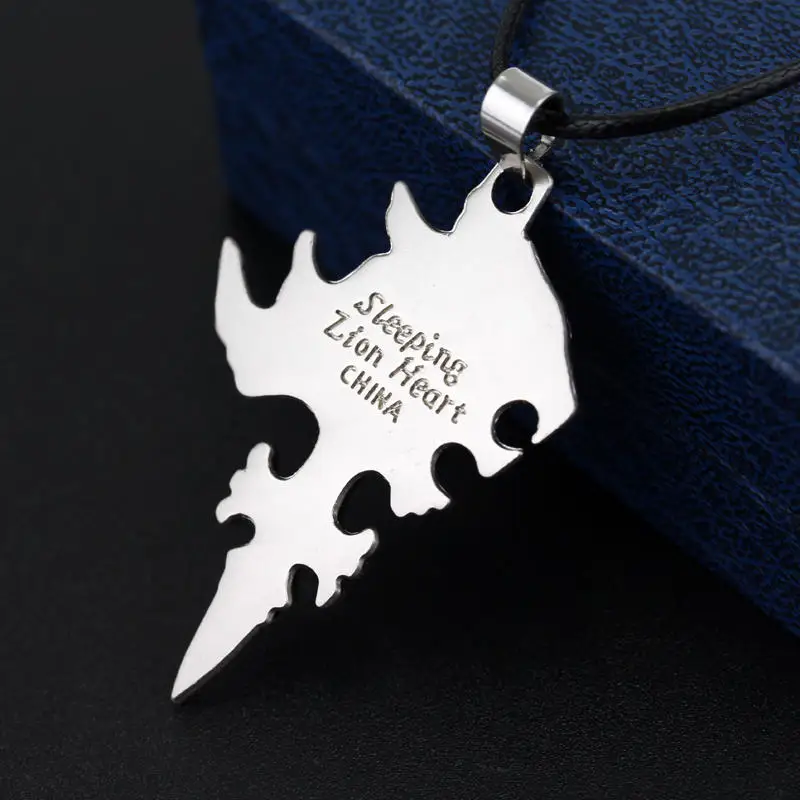 アクセサリー FINAL FANTASY VII SLEEPING LION HEART FINAL FANTASY SLEEPING LION HEART Griever Squall Necklace