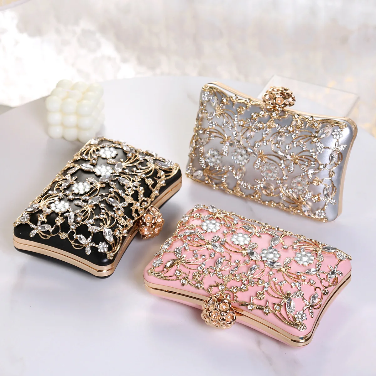 Sparkling Diamonds Banquet Bag European and American Women's Banquet Bag Handheld Versatile Dress Evening Dress Bag