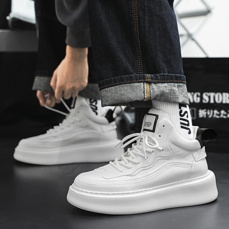 High Tops For Men White Black Causal Platform Skateboard Shoes Loafers Luxury Designer Sports Walking Sneakers Zapatos Hombre