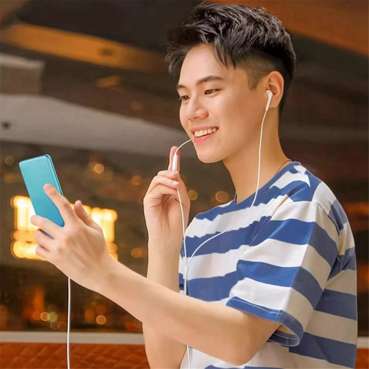 새로운 헤드폰 케이블 변환기 USB C Male - 8핀 Female 오디오 어댑터 (아이폰 15, 아이패드, 맥북 타입 C 휴대폰용, 회색)