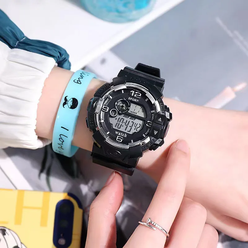 Waterproof Electronic Watch for Women and Men, Sports Night Light Couple Watch with Alarm and Timer Functions