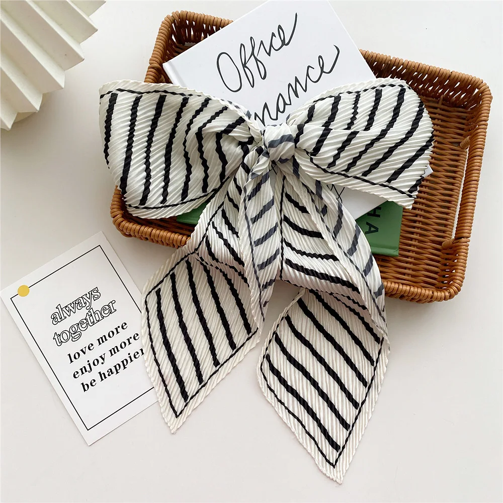 

2022 Luxury Brand Women Ripple Striped Line Silk Scarf Lady Fashion Style Print Long Narrow Scarves Lady Headband Shawl 130*10Cm