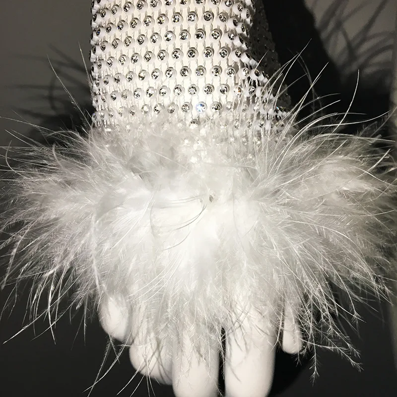 Рисунок 3 - Женское платье для выпускного вечера