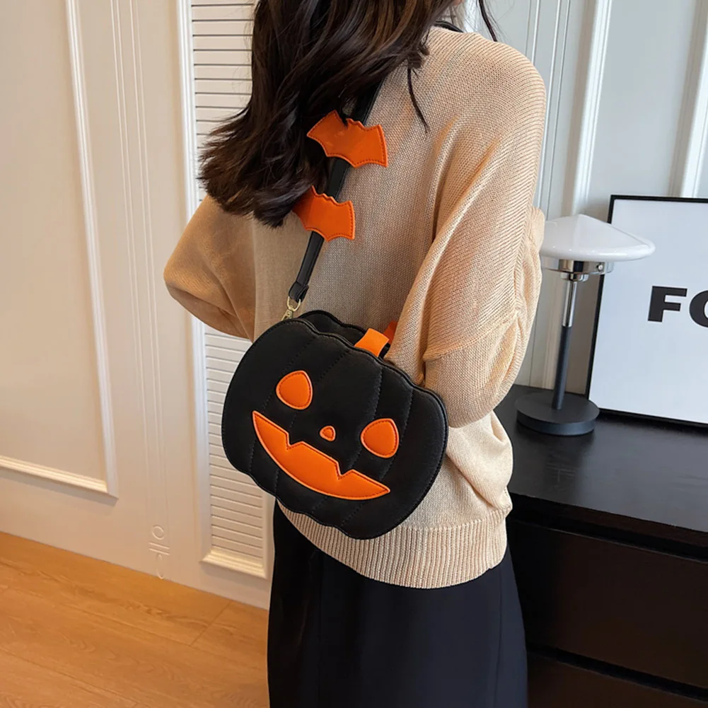 Pumpkin Crossbody Bag for Women Pumpkin Shoulder Bag Female Halloween Bag PU Leather Demon Messenger Bag Halloween Shopper Bag