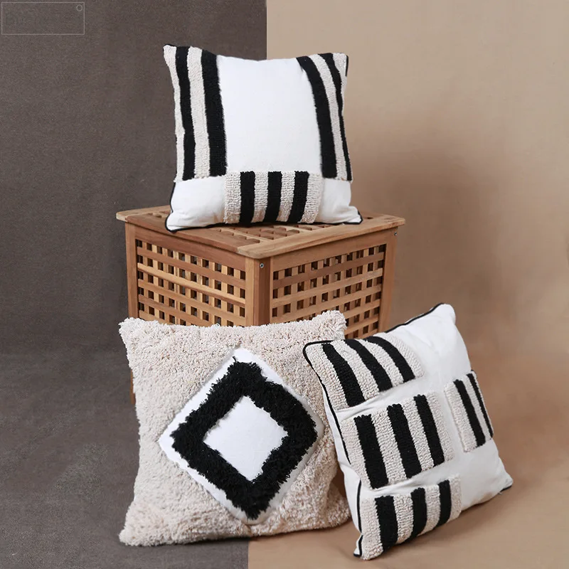 

Black cover 45x45cm Geomeotric White cushion pillow cover Tufted Geometric for Netural Home decoration Living Room Bedroom Chair