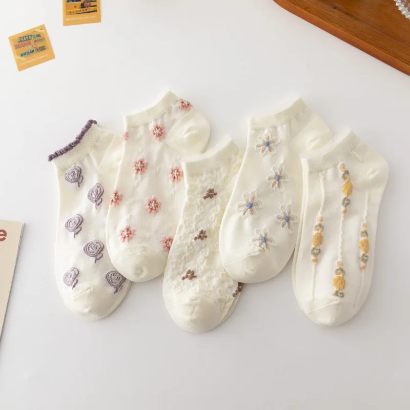 

5 Pairs Korea Japanese Fashion Jacquard Lovely Flower Short Socks Women Floral Girls Cute White Low Cut Ankle Sox Summer Gift