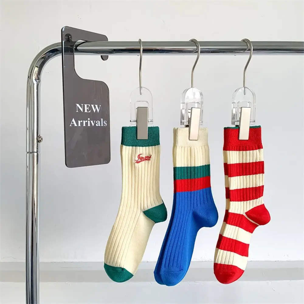 

Autumn and Winter New Fashion Striped Embroidered Letter Contrasting Color Socks Comfortable Mid-tube Cotton Sports Socks