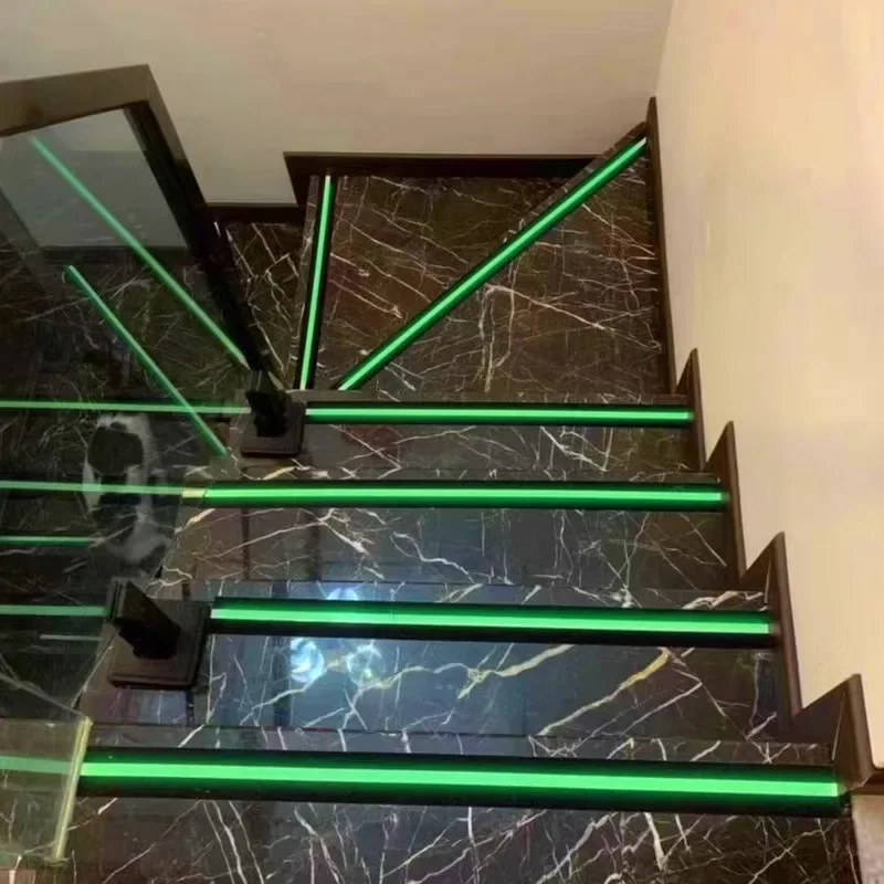 Glow-in-the-Dark Anti-Slip Safety Tape – Luminous, Long-Lasting, Non-Slip Texture with Secure Adhesion