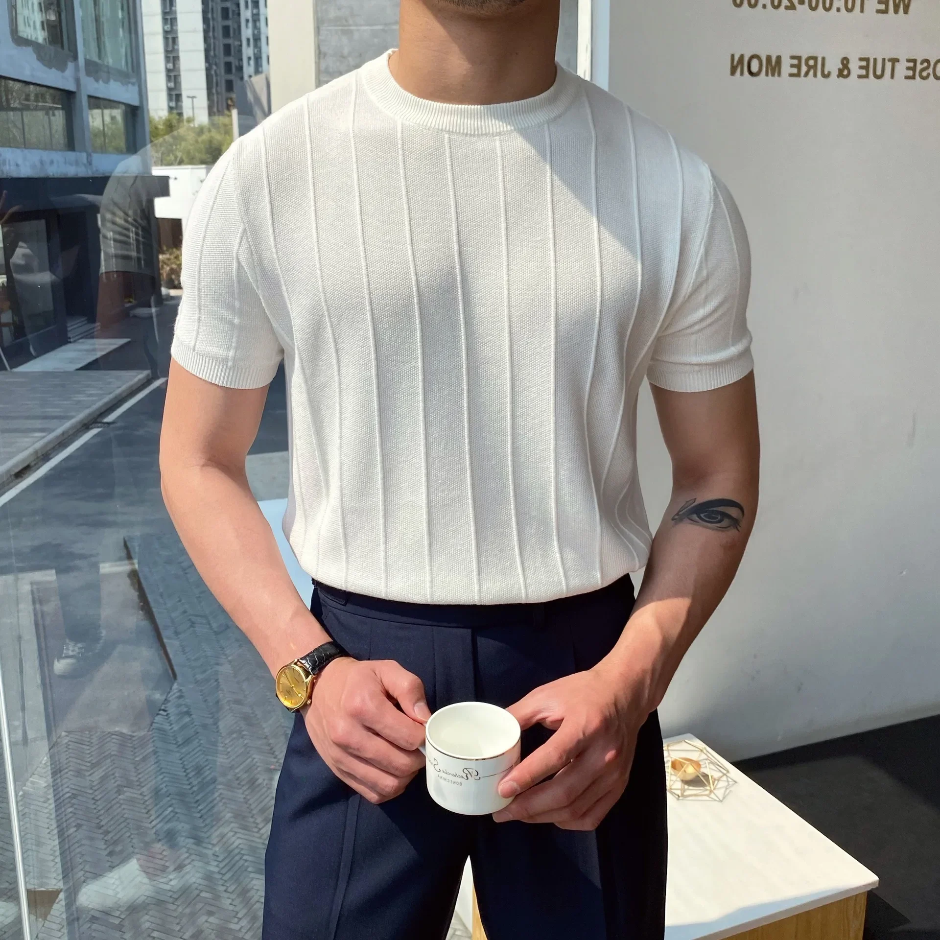 Men's Light Luxury Knit T Shirt Men's New Summer Round Neck