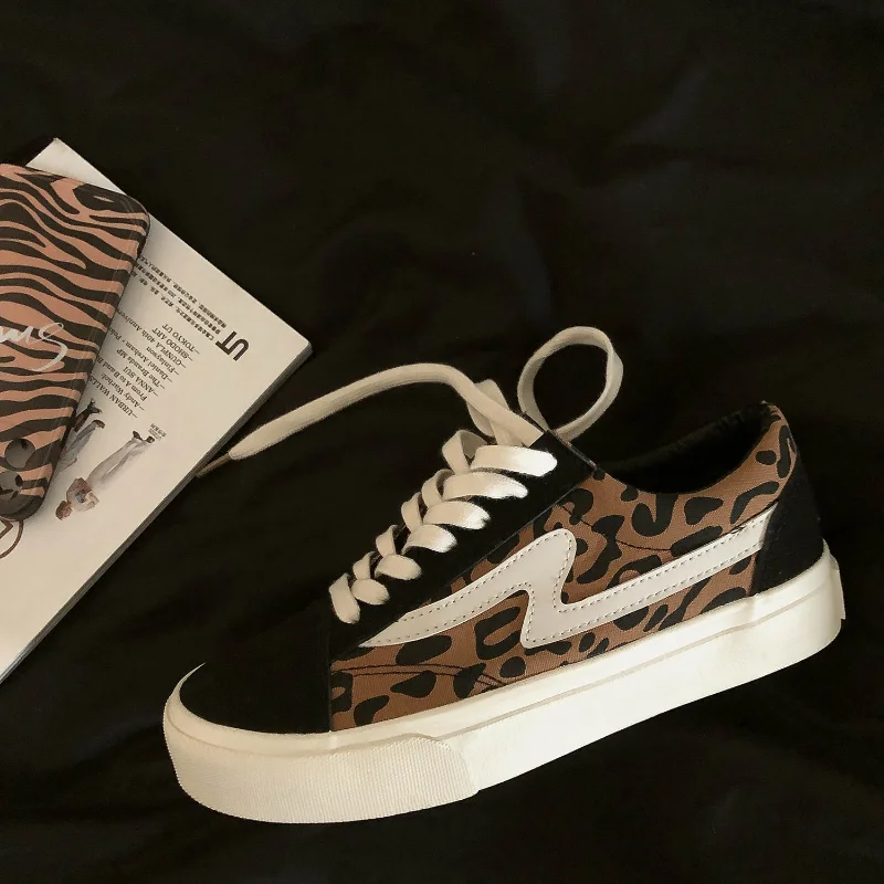 

HOUZHOU Vintage Canvas Shoes Women Y2k Leopard Print Korean Style Casual Sneakers Fashion Comfortable Flats Female New In Spring