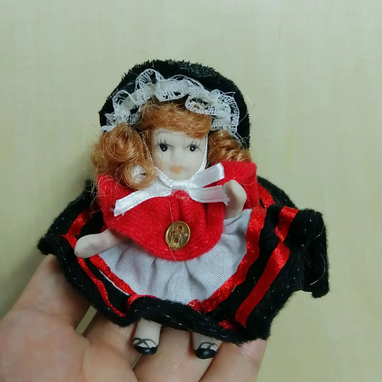 * antique baby doll ୨୧ * 小さな陶器製 の女の子 antique baby doll ୨୧ * 小さな陶器製 の女の子 antique baby