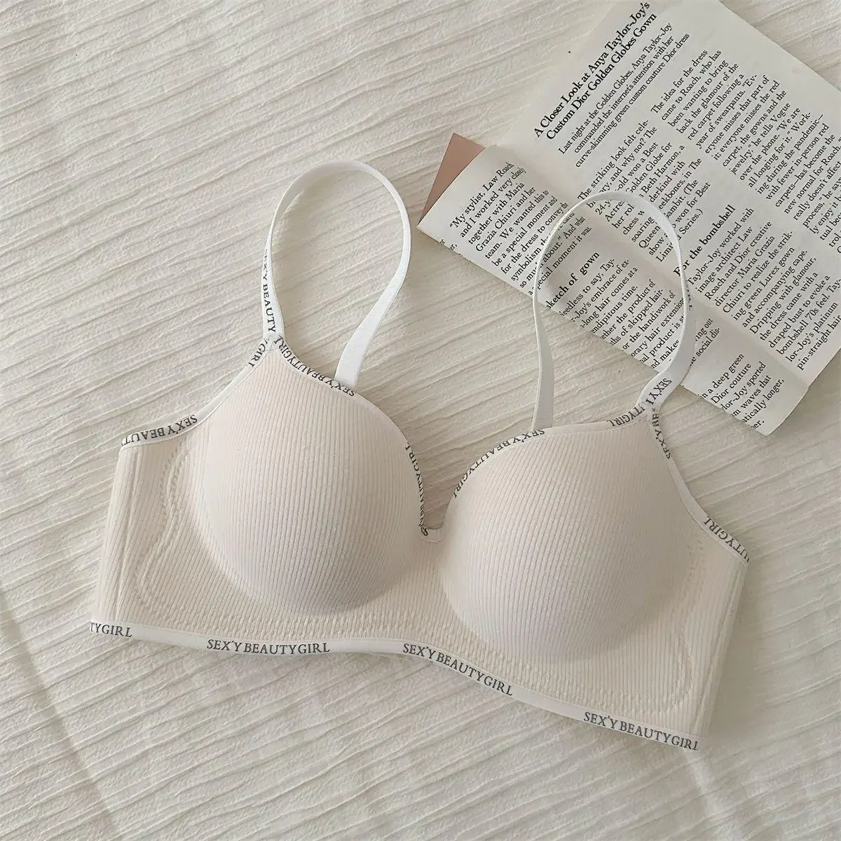 Push Up Bra for Small Breasts Wireless Padded Lingerie with Removable Pads, Comfortable Thickened Underwear for Women (32-38AA)