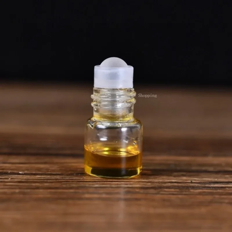 Qi nan Agarwood Essential Oil Supercritical Plant Extract Clothing/sachet/Car Interior Air Purification Deodorant Aromatherapy