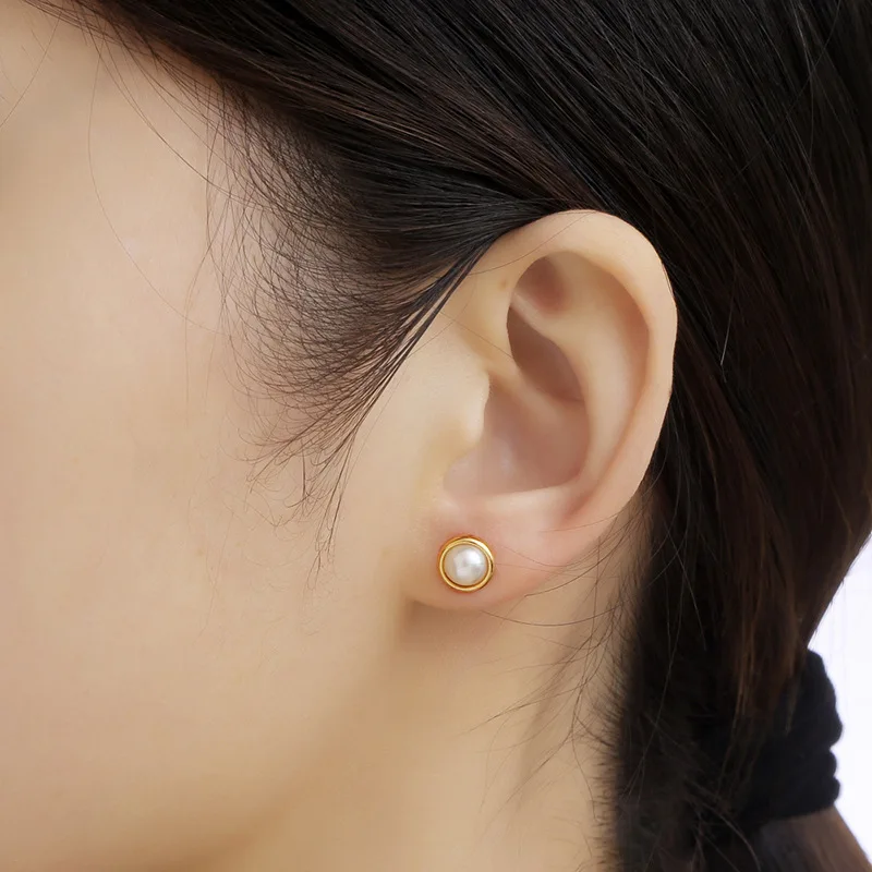 Steel Ear Studs Small Pearl Earrings For Women Simple Exquisite Elegant Earrings Fashion Firm Claws Gold Color Accessories Gifts