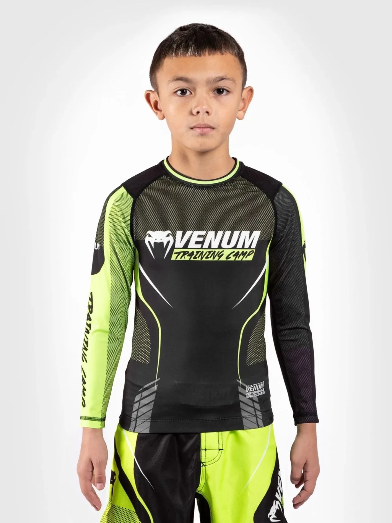 Rashgard children's Venum training camp 3.0 Black/Neo yellow L/S 10 | Спорт и развлечения
