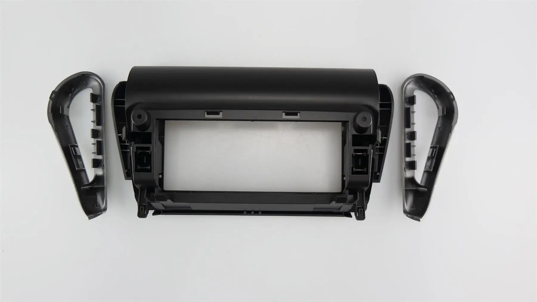 10.1 inch Car Radio Facia Panel for 2013+ PEUGEOT 2008 Fascia Dash Kit Install Console 10.1inch Plate Adapter Bezel 