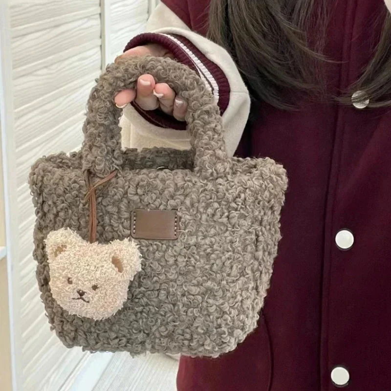 

Fleece Crossbody Bag Cute Plush Small Tote Shoulder Handbag 19x17x7cm Fashion Versatile Winter Women Bag Fluffy Handbags Purse