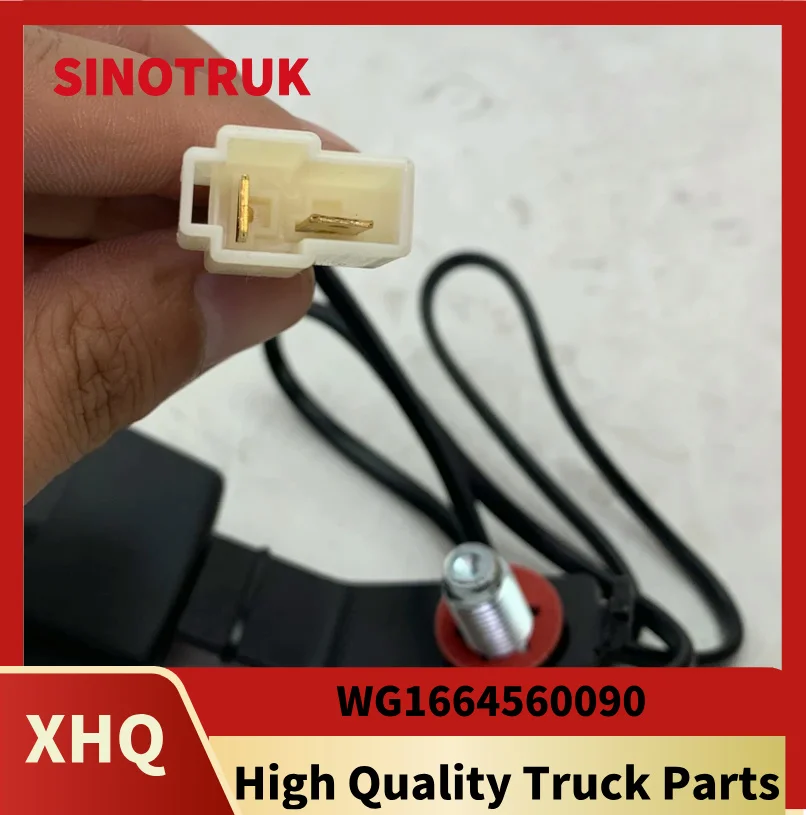 Left Safety Belt Buckle With Alarm Function WG1664560090 For SINOTRUK SITRAK C7H G7 HOWO T7H T5G Seat Buckle Original Truck Part
